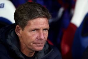 记者：水晶宫主帅格拉斯纳是药厂新帅候选，但眼下几乎很难成行