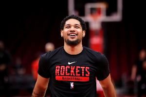 走流程！火箭签凯莱布-麦康奈尔和戴申-尼克斯 后裁掉去发展联盟